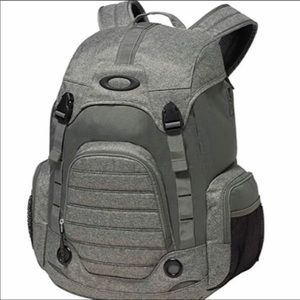 Men’s Oakley Overdrive Backpack